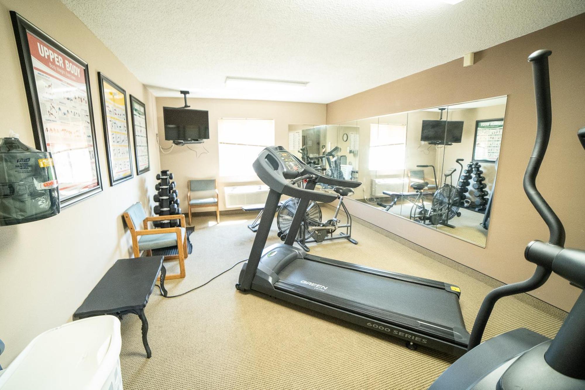 Quality Inn & Suites Watertown Near Prairie Lakes Ice Arena Dış mekan fotoğraf